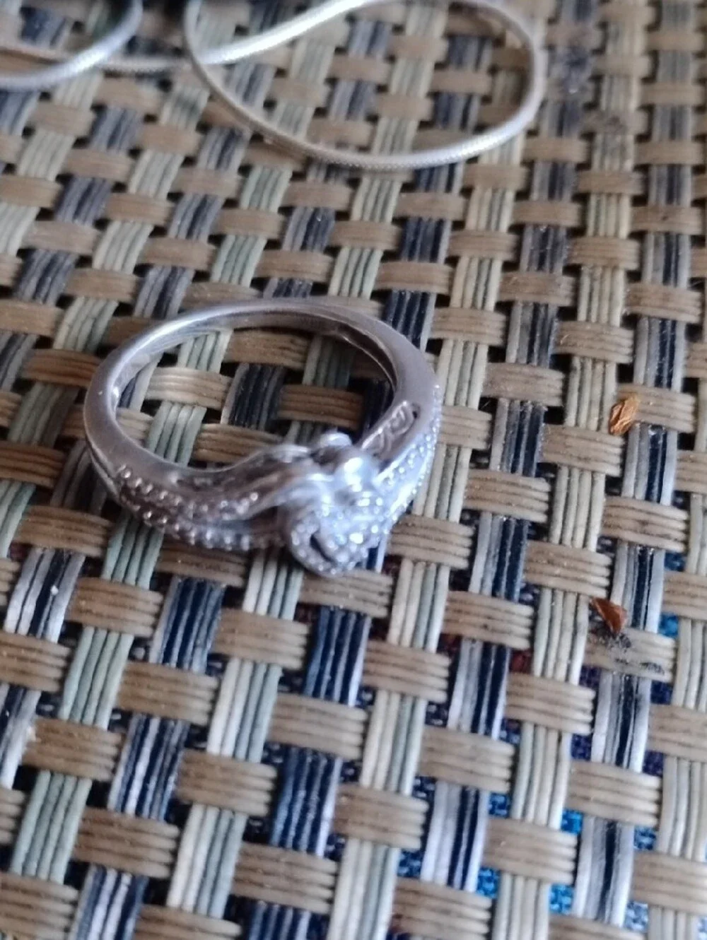 Sterling Silver Floral Filigree Engagement Ring - White